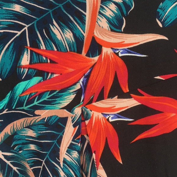 XIX Palms top - Picture 3 of 5